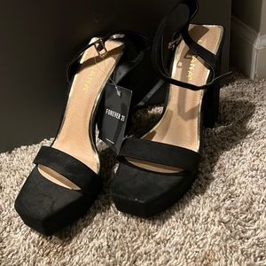 NWT Forever 21 Block Heels